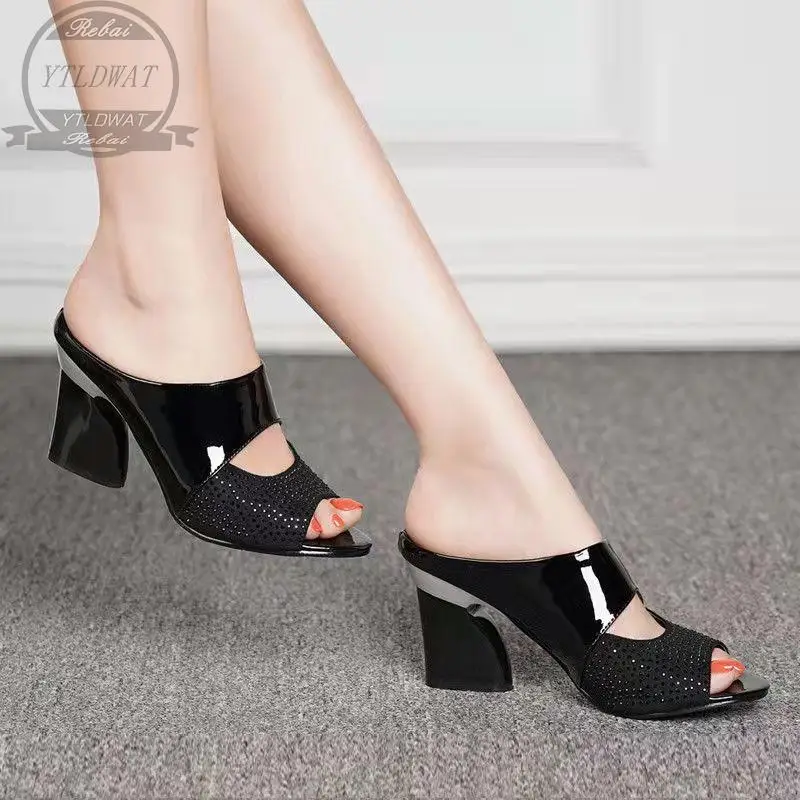High-heeled Slippers Women's Summer 2021 New Fish Mouth Thick Heels Sandals Patent Leather Rhinestone Wedge  Ayakkab