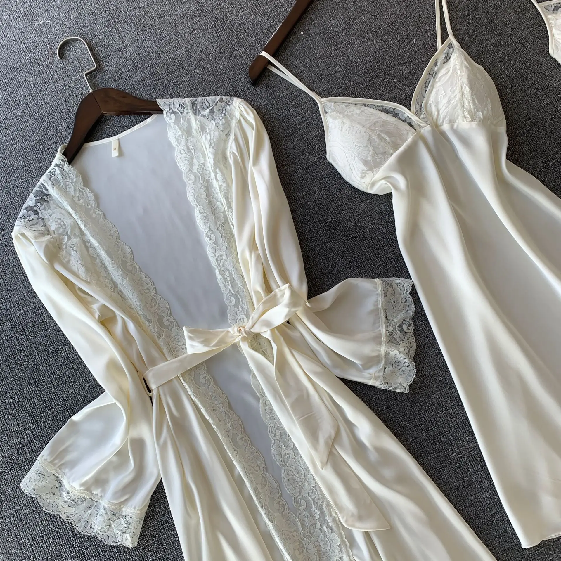 Ice silk pajamas women's spring and autumn sexy five-piece set lace suspender pajamas home clothes long-sleeved nightgown