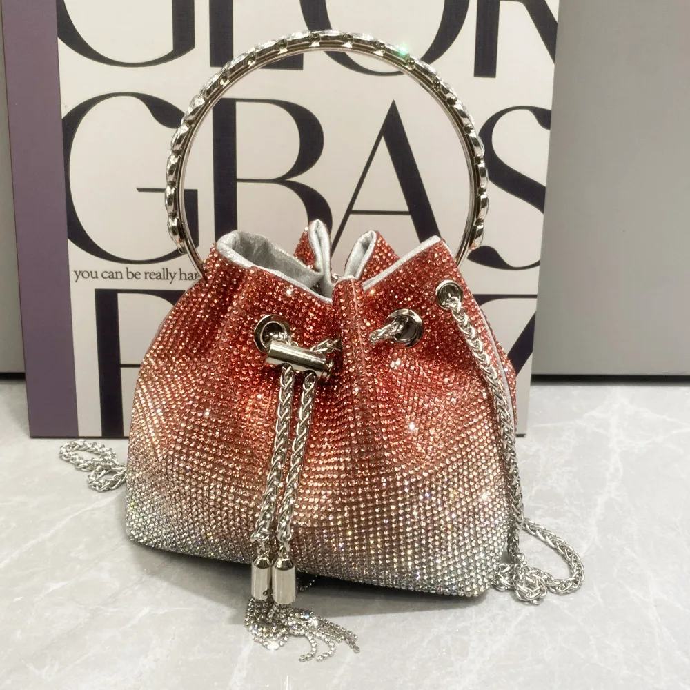 

Женская сумочка: сумка с блестящими кристаллами, сумка-ведро ручной работы с инкрустированными бриллиантами металлическими кольцами