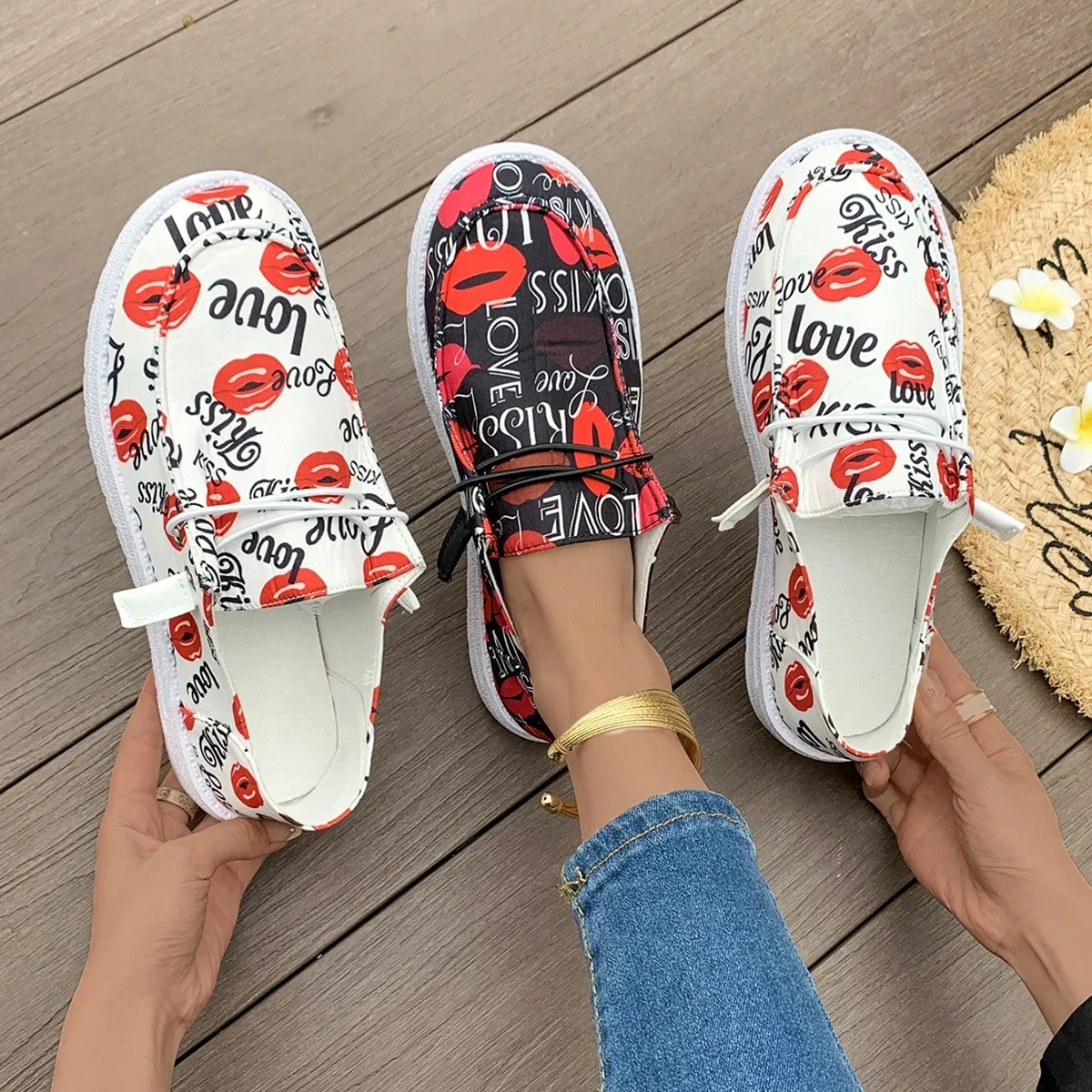 Женские кроссовки без шнуровки удобные лоферы на плоской вулканизированной