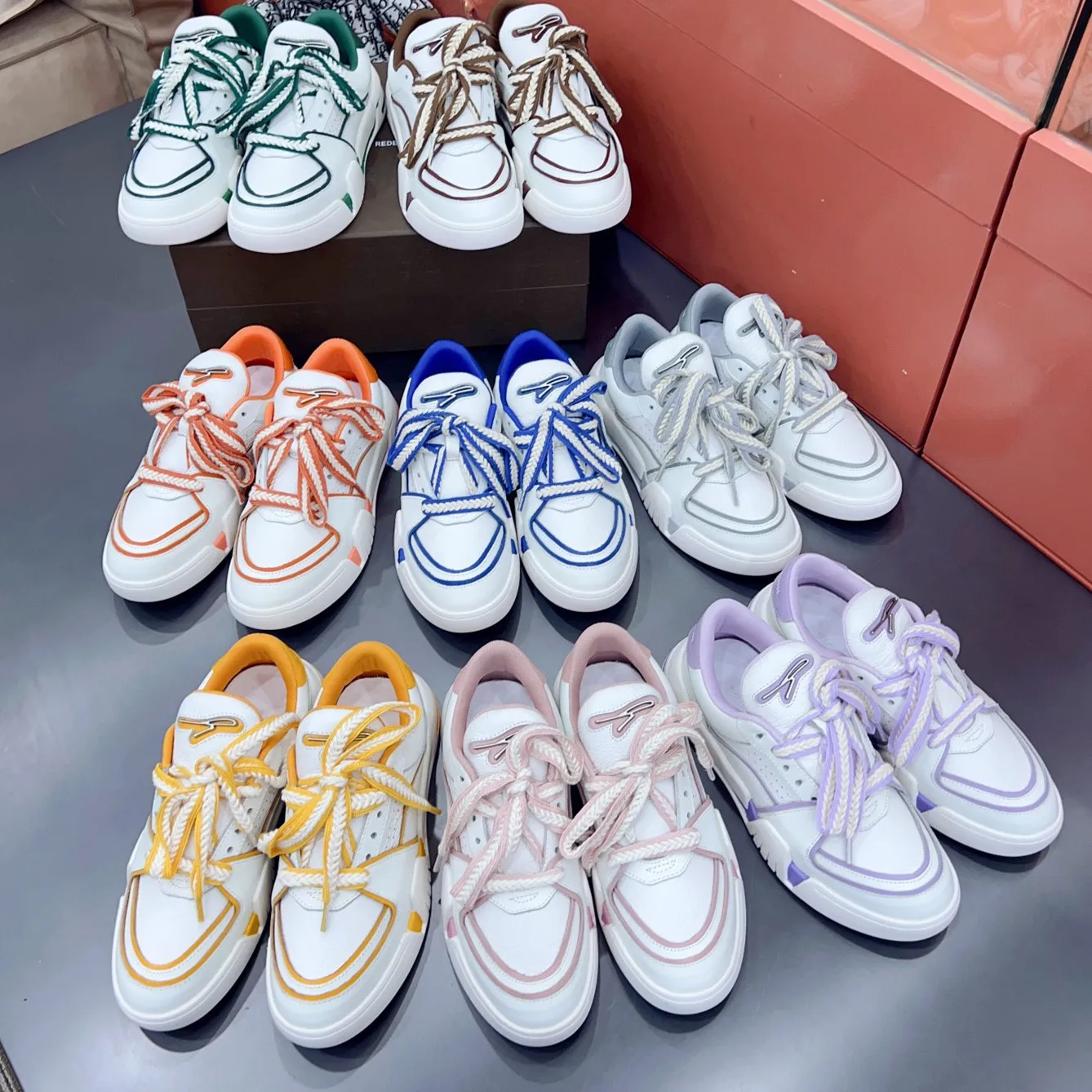 2023 spring and autumn sponge cake thick bottom skateboard shoes men's leather lace up casual sports shoes women platform shoes