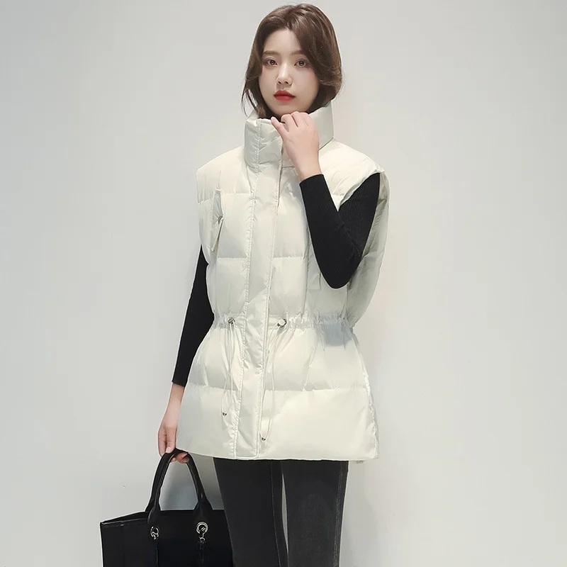 Рисунок 2 - Модные осенние пальто и новые куртки