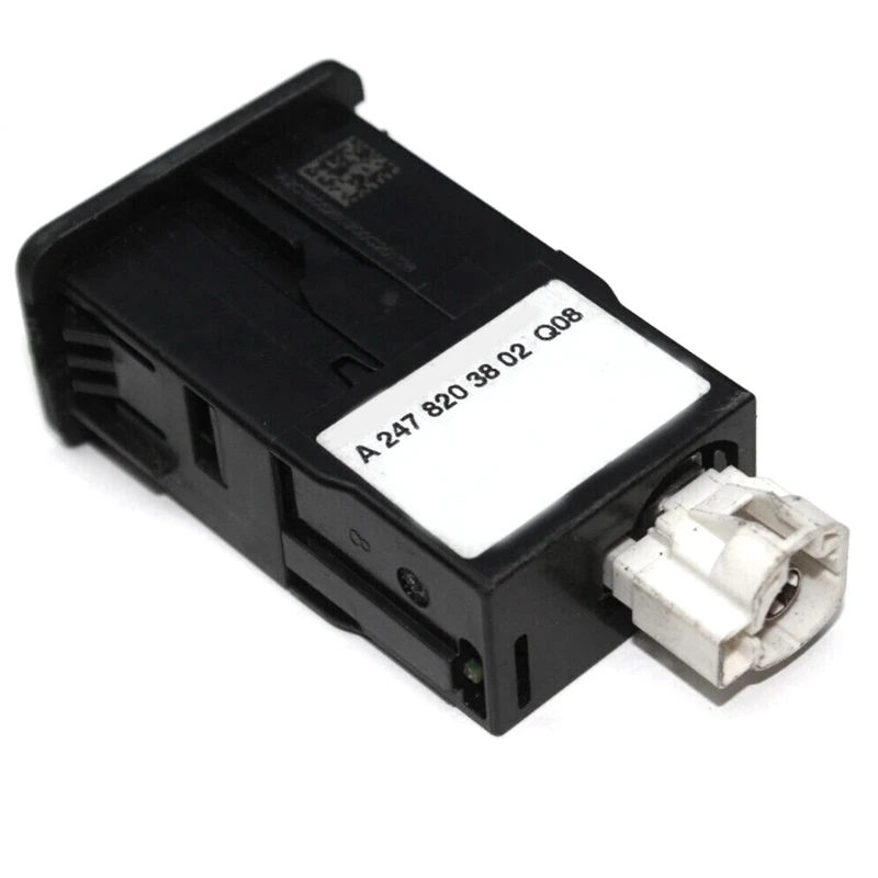 Автомобильный USB-интерфейс A2478203802 для картридера Mercedes Benz A GLA B GLB 2478203802