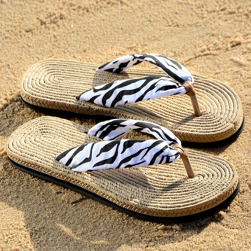 

2022 European and American new summer women's fashion deodorant flip-flops 2786