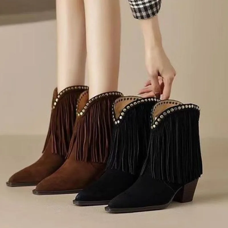 

Vintage Tassels High Heels Ankle Boots Women 2023 Autumn Rivets Pointed Toe Cowgirl Boots Woman Pu Leather Thick Heeled Botas