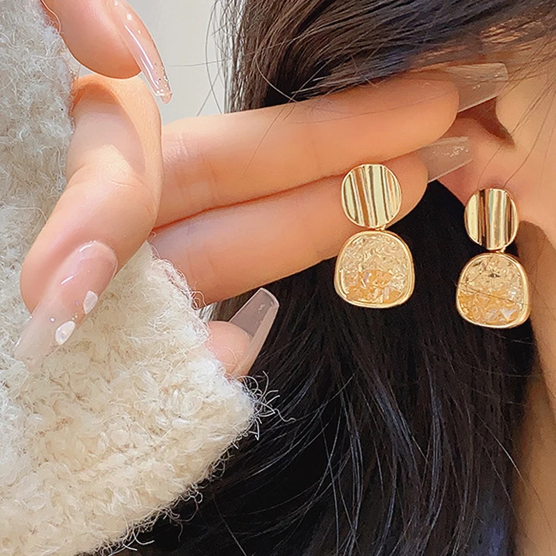 

Yatay Gradient Color New Fashion Earrings For Women Luxury Geomery Round Temperament Elgant Earrings Accessories Jewelry Gift