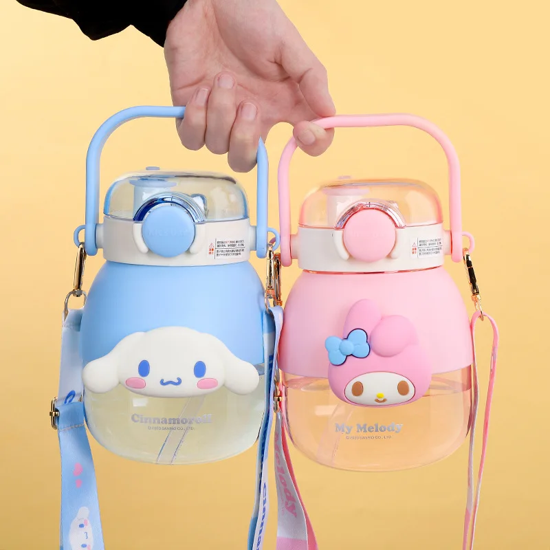 

Sanrio Cinnamoroll Melody Kuromi Water Bottle Pod Tritan Sports Up Drinking Bottle Large Capacity Student Water Cup with Straw