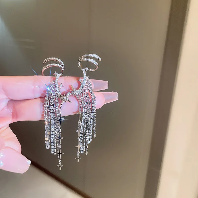 

KAITIN Minimal Tassel Earrings for Women Diamond Inlaid Zircon Star Earclip Fashionable New Light Luxury Jewelry Party Gift