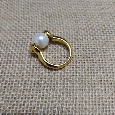 Женские жемчужные кольца