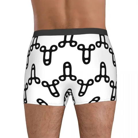 Ер адамдар есекпен жыныстық қатынасқа түседі Порнодағы Сара Джин