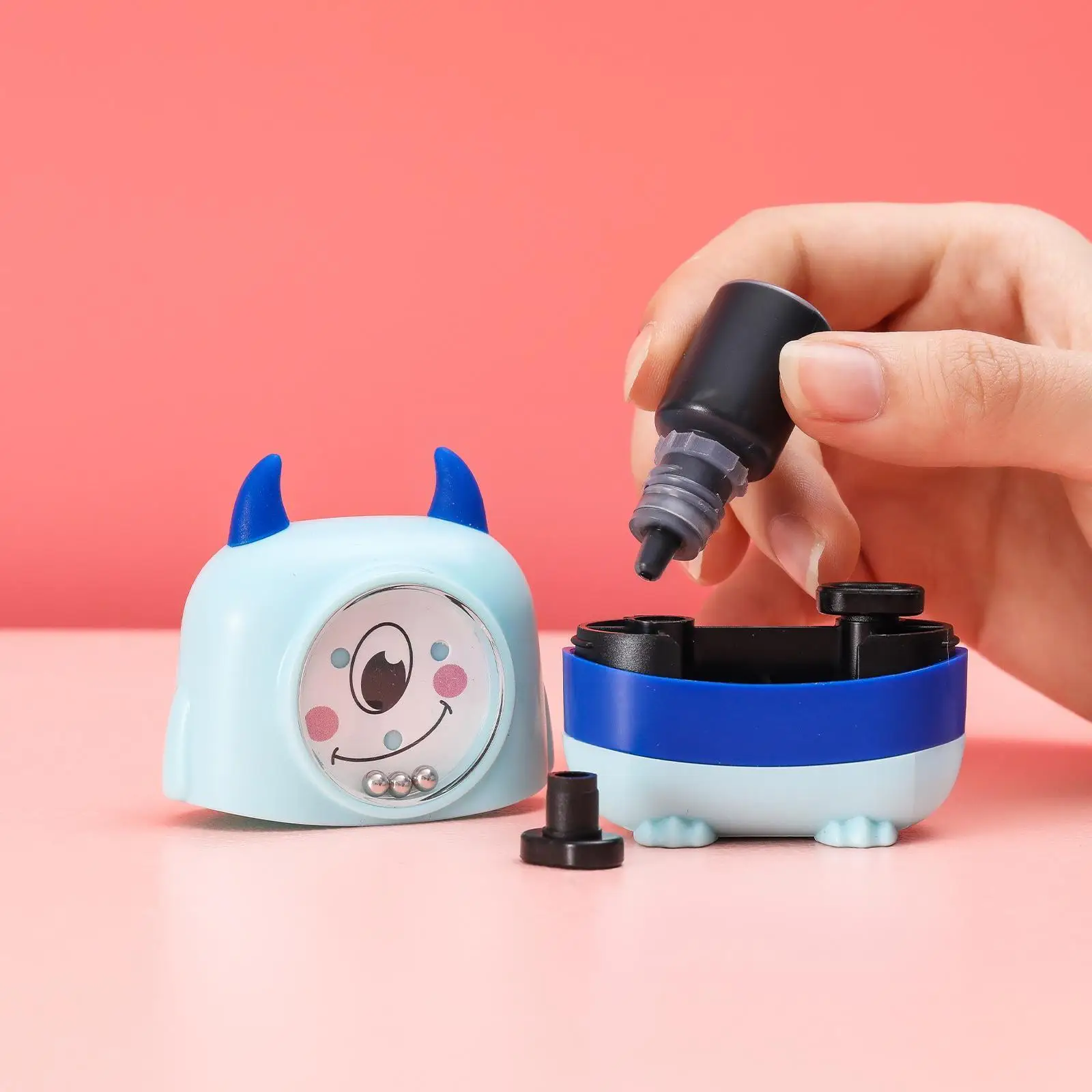 

Baby Name Stamp Diy For Children Name Seal Student Clothes Chapter Not Easy To Fade Security Name Stamp Monsters Toy Wholes M4b1
