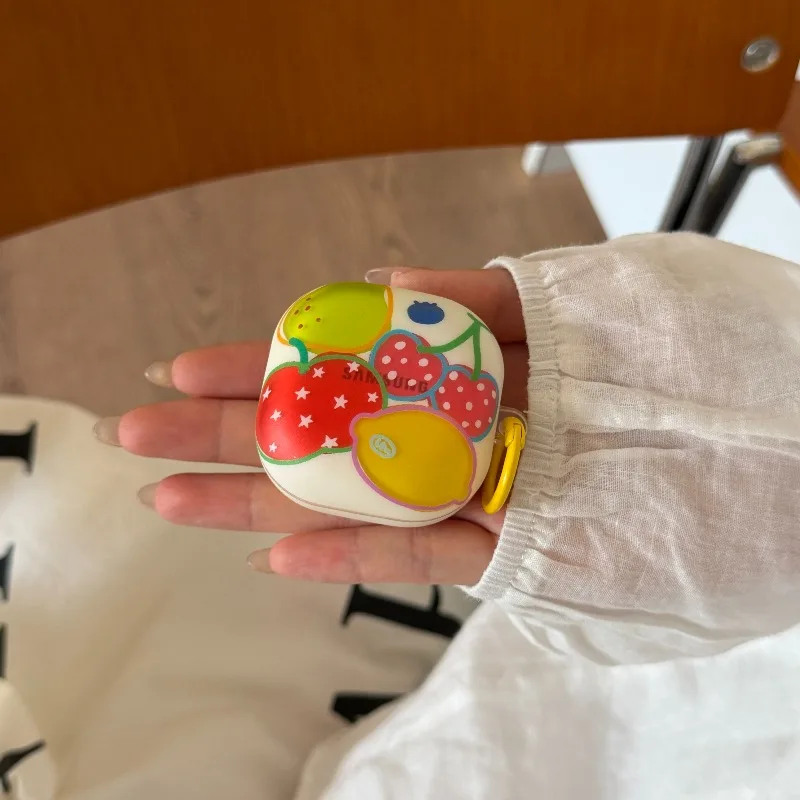 Фото Чехол для наушников Samsung Galaxy Buds 4 Pro 3 Pro 2 Live FE Core Fashion с прозрачным дизайном, фруктовым и звездным принтом, с милым подвесом. №3