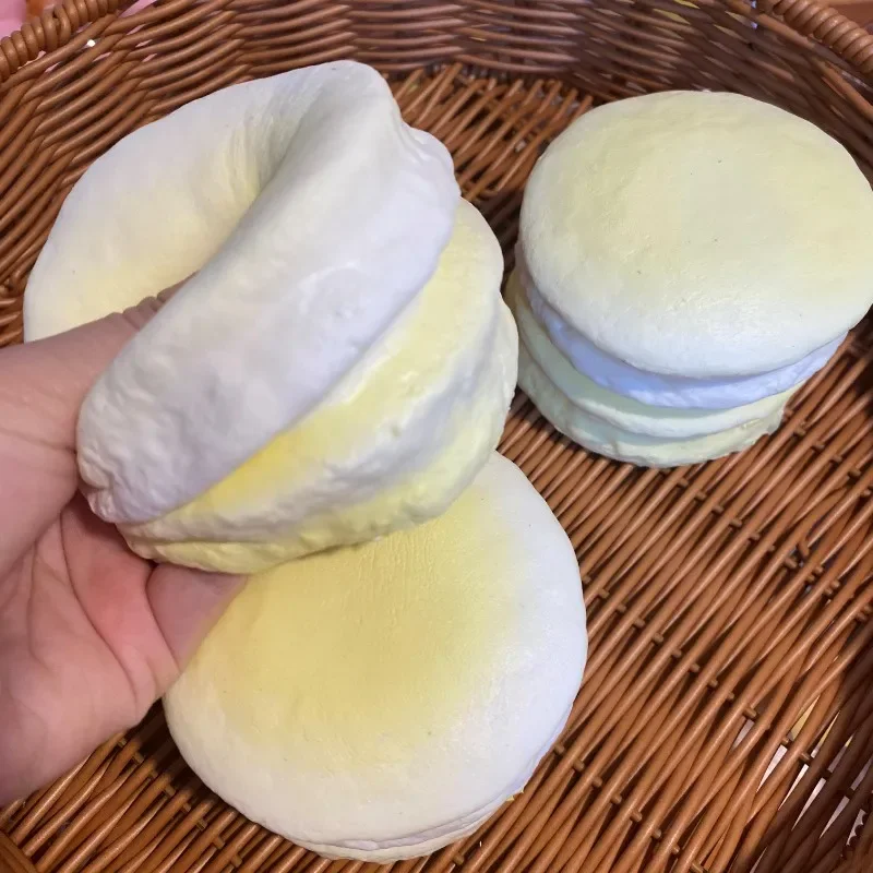 Кремовый хлеб оригинальный цвет