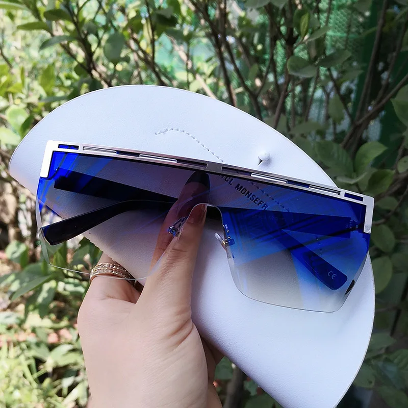 

2022 Fashion Oversized Sunglasses Men One-piece Rimless Sun Glasses Vintage Brand Shades for Women Eyeglasses Gafas De Sol