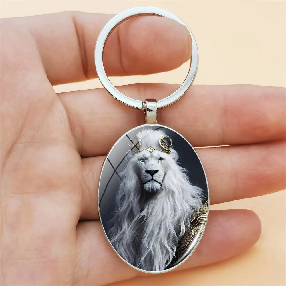 Подвеска в виде льва