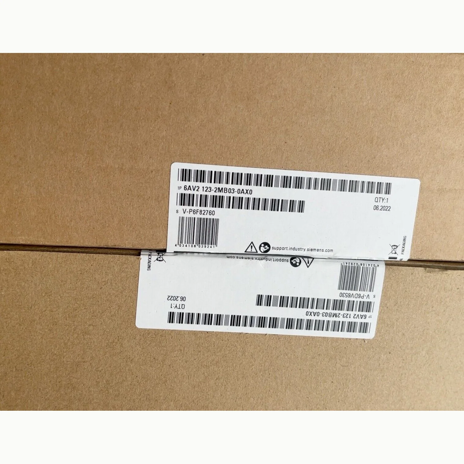 Новый сенсорный экран в коробке 6AV2123-2MB03-0AX0 6AV2 123-2MB03-0AX0