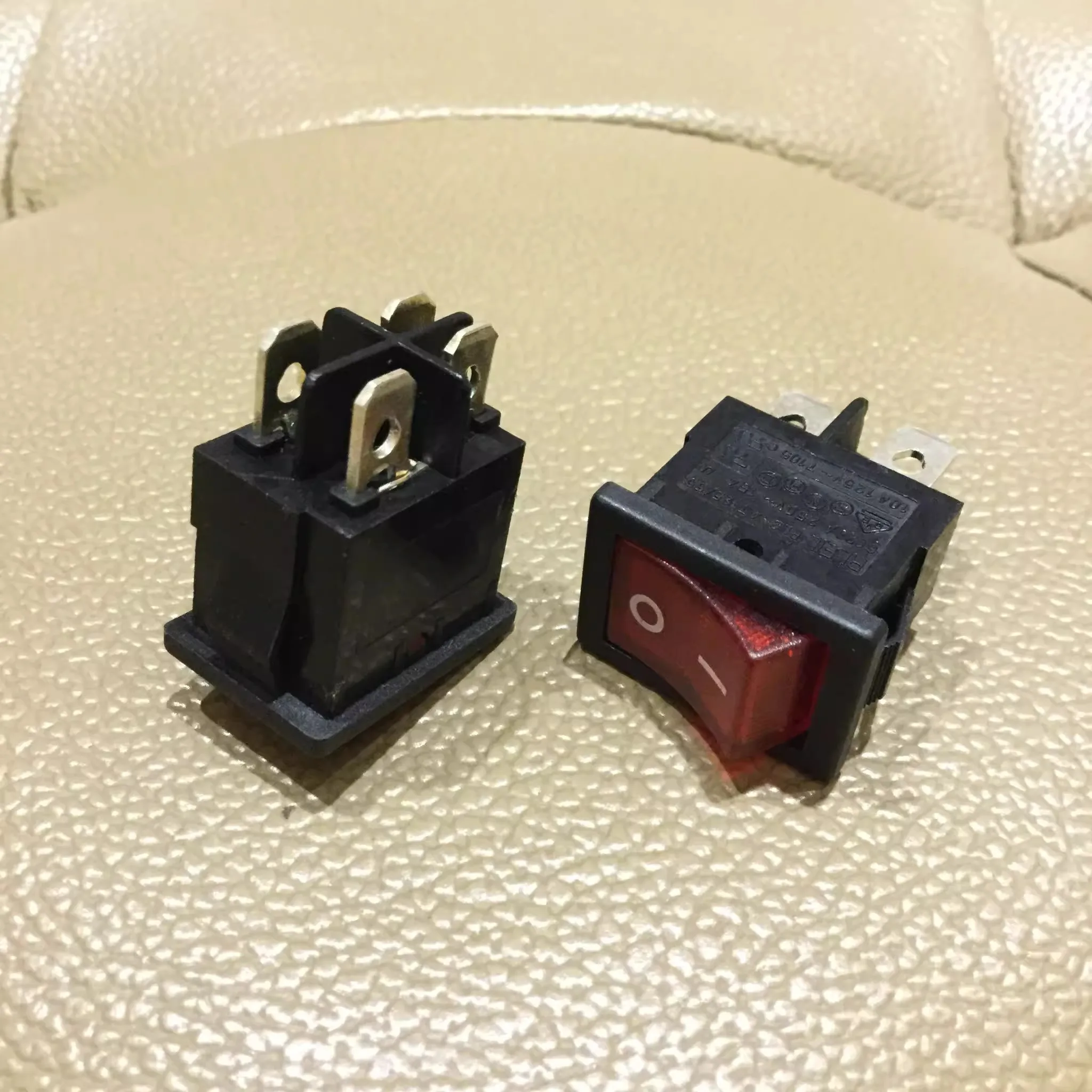 1 ~ 5 шт.лот, тумблер в форме лодки, RL3-4T12555, выключатель питания ЖК-телевизора, 10 А (art.: 3920cdb2ebe78) - 3920cdb2ebe78