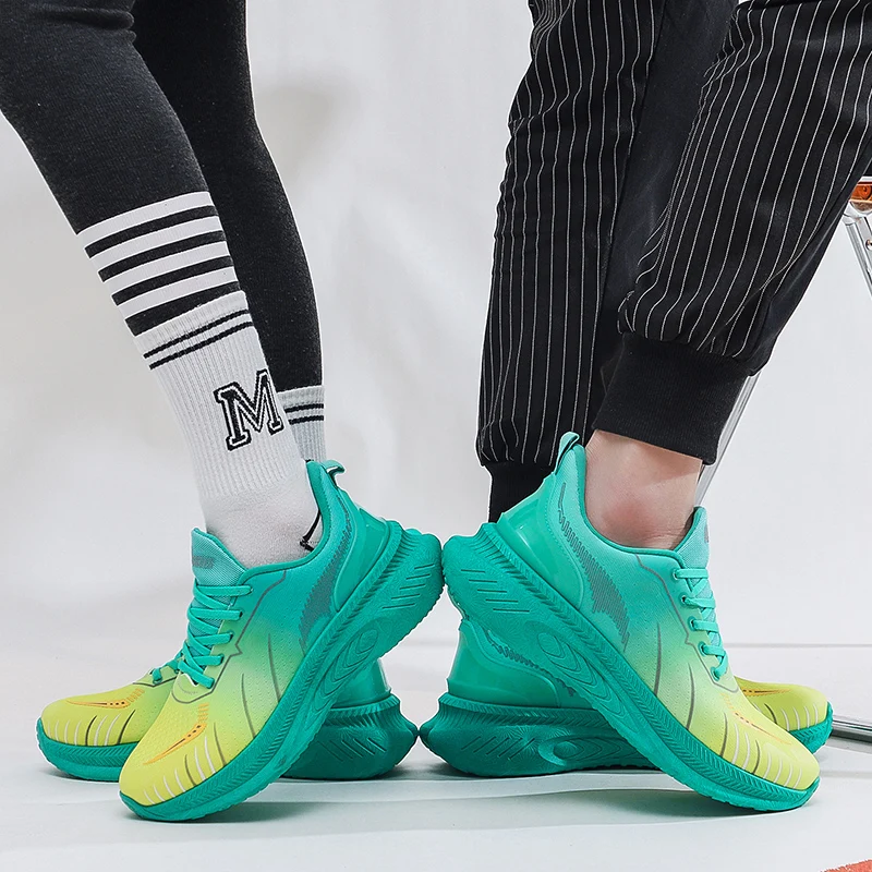 New Outdoor Waterproof Men's Running Shoes Sweat-absorbing Odor-proof Mesh Lined Sneakers Soft flexible Male sports shoes 35-44