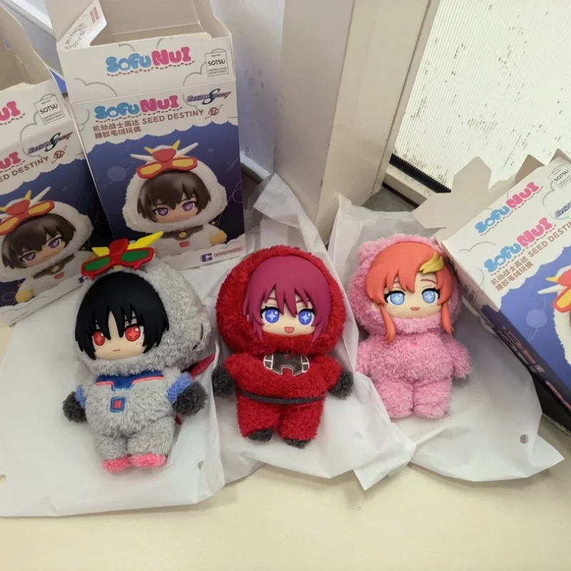 Фото Оригинальная коллекционная плюшевая кукла-сюрприз Bandai Mobile Suit Gundam Seed Destiny Sofubi Fluffy для взрослых коллекционеров №1