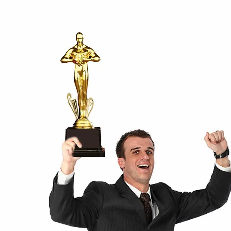 

Небольшая золотая Статуэтка с золотым напылением с изображением трофея Оскара для командных спортивных соревнований, сувениров вечерние п...