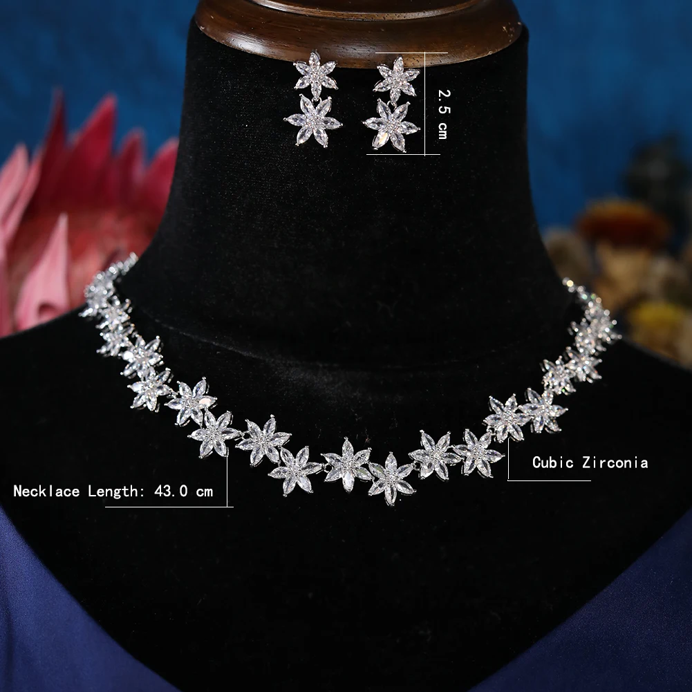Женский Свадебный комплект из колье и серёг с фианитом