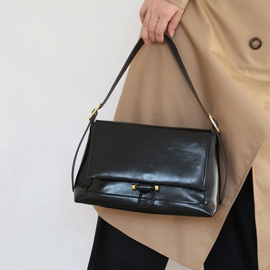 

Women's Wax leather shoulder bag autumn/Winter black new fashion commuter armpit bags large capacity totes design purse handbags