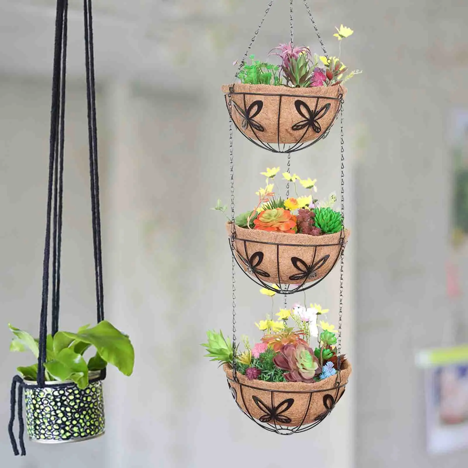 

Hanging Planter 3-tier Flowerpot Plant Holder Metal Plant Hanger Wall Plant Holder Hanging Basket Flower Basket For Garden Decor