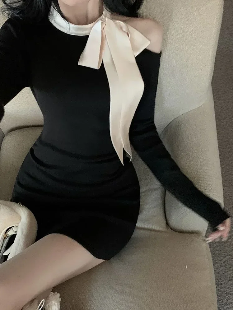 QWEEK пикантное облегающее Черное мини-платье с открытыми плечами Женские