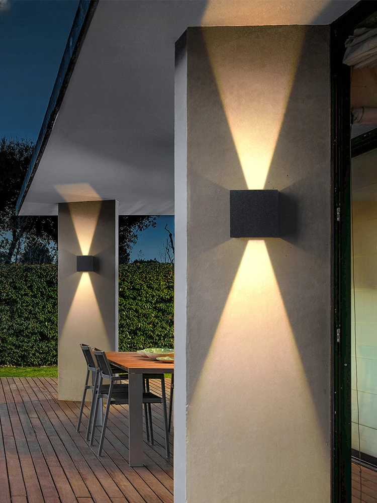 

The product can be customized.Outdoor wall lamp waterproof solar wall washing lamp villa courtyard lamp external wall column