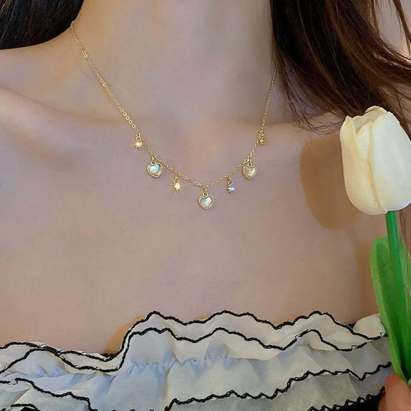 

New White Shell Zircon Heart Pendant Necklace for Women Personality Fashion Accessories Party Jewelry Birthday Anniversary Gift