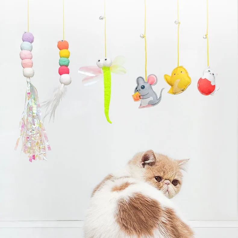 

Подвесная Автоматическая искусственная смешная игрушка для собак, палочка для кошек с колокольчиком, игрушка для котят, игрушечная палочка...
