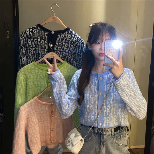 

Модный изящный вязаный кардиган, пуловер для девушек и женщин, свитер с V-образным вырезом, вязаные топы, плотные женские свитера, верхнее пальто, тканевый свитер