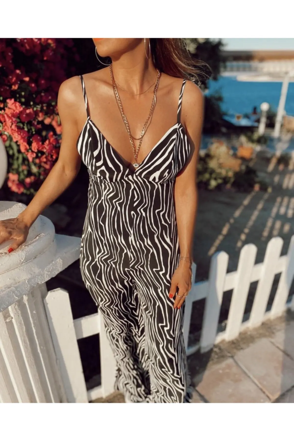 

Women's Overalls Zebra pattern Jumpsuit Hot Style Quality Fabric Sleeveless Baggy Trousers Casual Jumpsuit