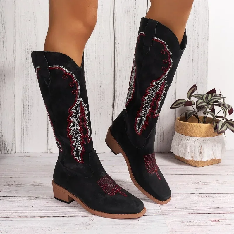

Женские ботинки с квадратным носком, однотонные ботинки с вышивкой, на высоком массивном каблуке, в западном стиле, зимняя обувь, 2023