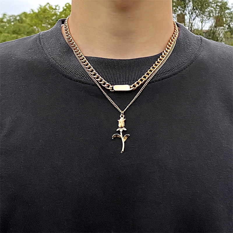 

Creative Personality Rose Flower Pendant Necklace Modern Men's Cuban Chain Stitching Smooth Strip Double Layer Necklace Jewelry