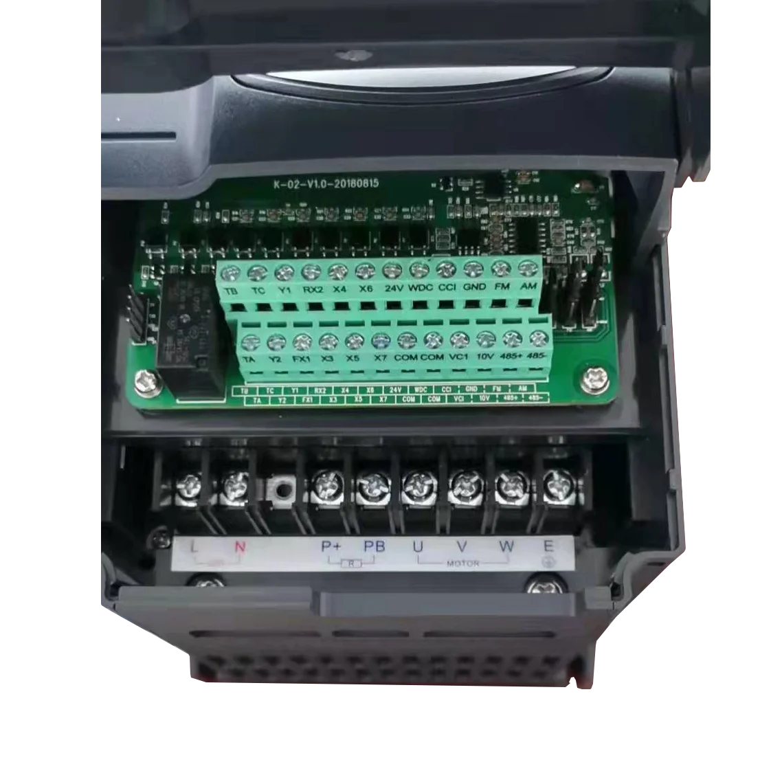 Однофазный вход 220 В выход 380 частотно-регулируемый привод преобразователь