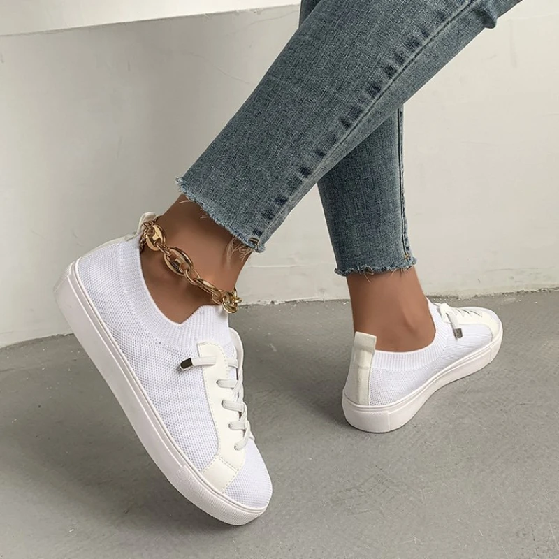 

2023 Spring Autumn New Fly Weaving Large Size Women's Shoes Flat Bottom Board Shoes Candy Colour Casual Sneakers Vulcanize Shoes