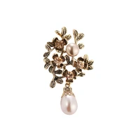 retro palace style stamens brooches for women cubic zirconia simulated pearl party clothes decoration jewelry fashion jewelry