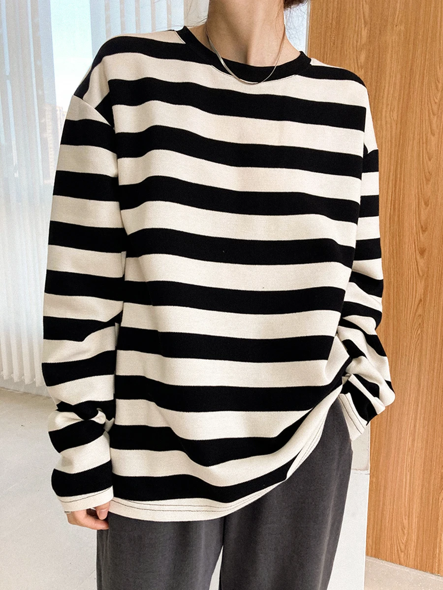 Футболка женская в белую полоску свободная рубашка топ винтажном стиле