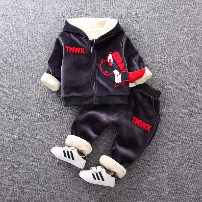 Купи New Winter Clothing Boys' Plush Clothing Set Baby Hooded Dinosaur Coat+Sports Trousers Thickened 2Pcs Fashion Baby Kids Clothes за 1,148 рублей в магазине AliExpress