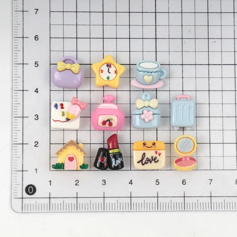 

Мини мультяшные подвески из смолы для украшений