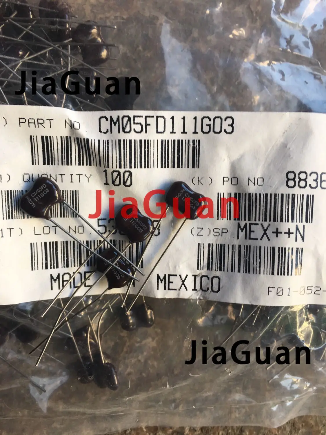

20PCS Mexico CDM Silver Mica 500V110PF 5% mica capacitor 500V 110P 110pF/500V 111 p6mm CM05FD111G03 500V111