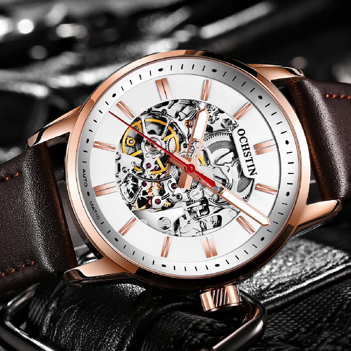 

OCHSTIN Males Leather Wristwatches Mens Automatic Mechanical Movement Watches Luminous Pilot Waterproof Fashion Vintage Clocks