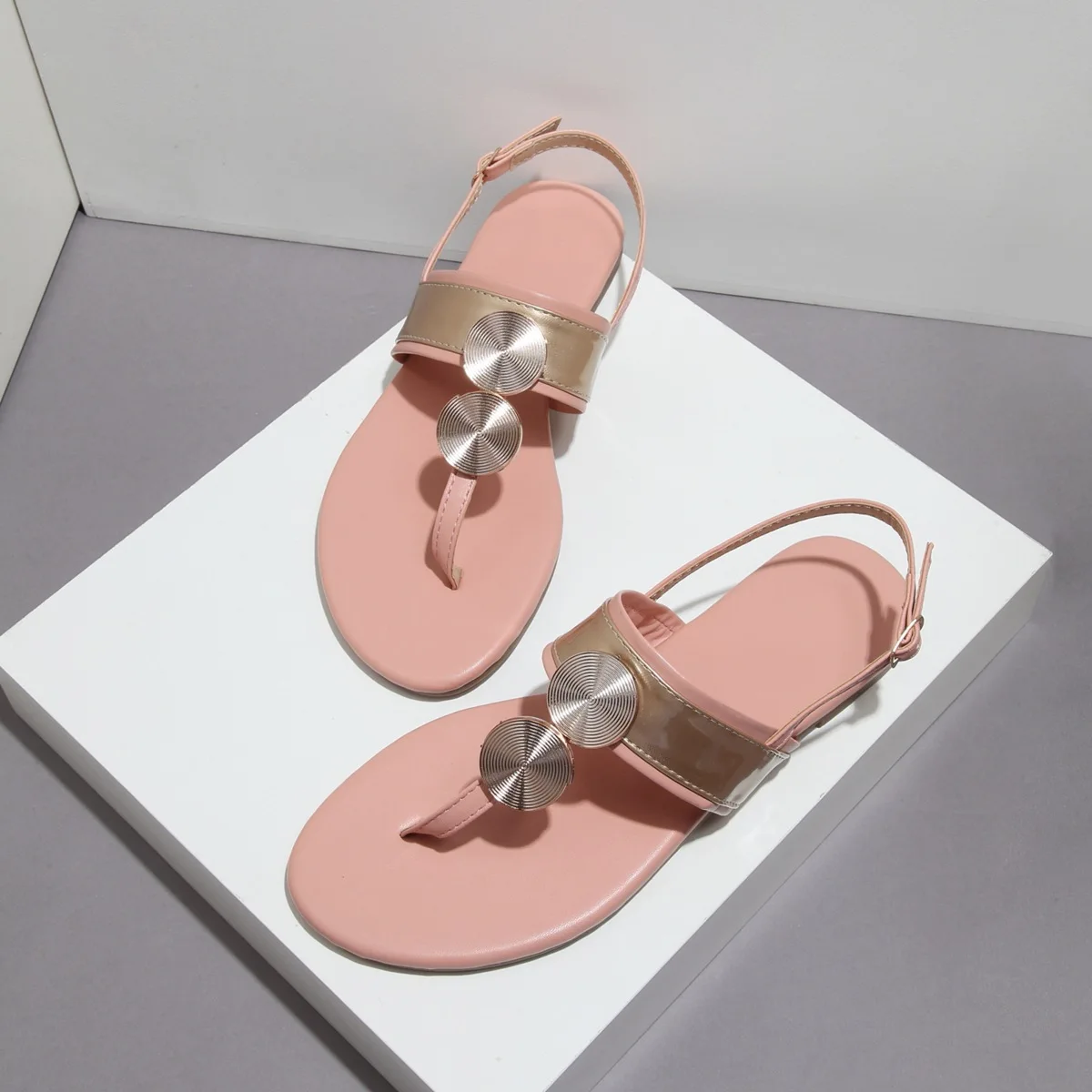 

Женские сандалии на плоской подошве, с круглым носком, сандалии-гладиаторы, размеры 42, лето 2022