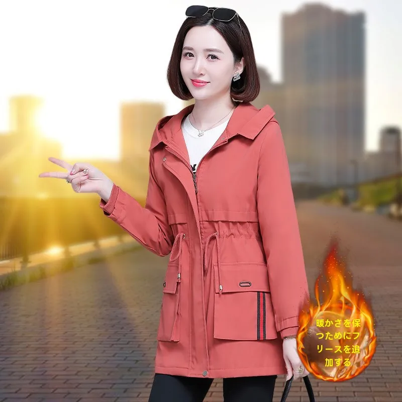 Утепленный плащ цвета хаки на флисовой подкладке верхняя одежда женская