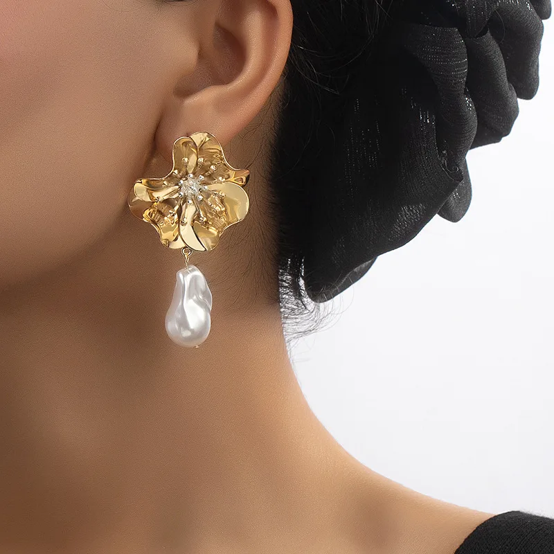 SHANGZHIHUAFashion маленькие серьги в виде свежих цветов женские сетчатые Красные новые