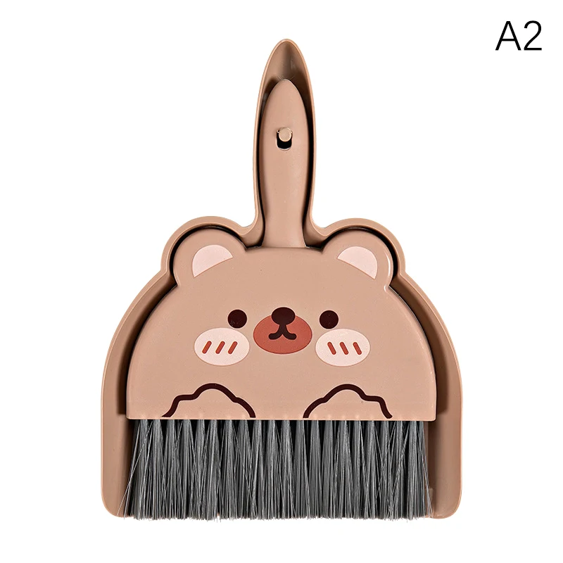 

Детская мультяшная метла и совок