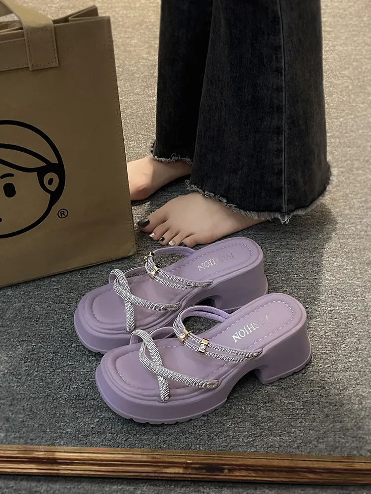 

Shoes Woman 2023 Slippers Summer Shale Female Beach Med Platform Pantofle Luxury Slides Sabot New Designer Rome PU Scandals Hoof