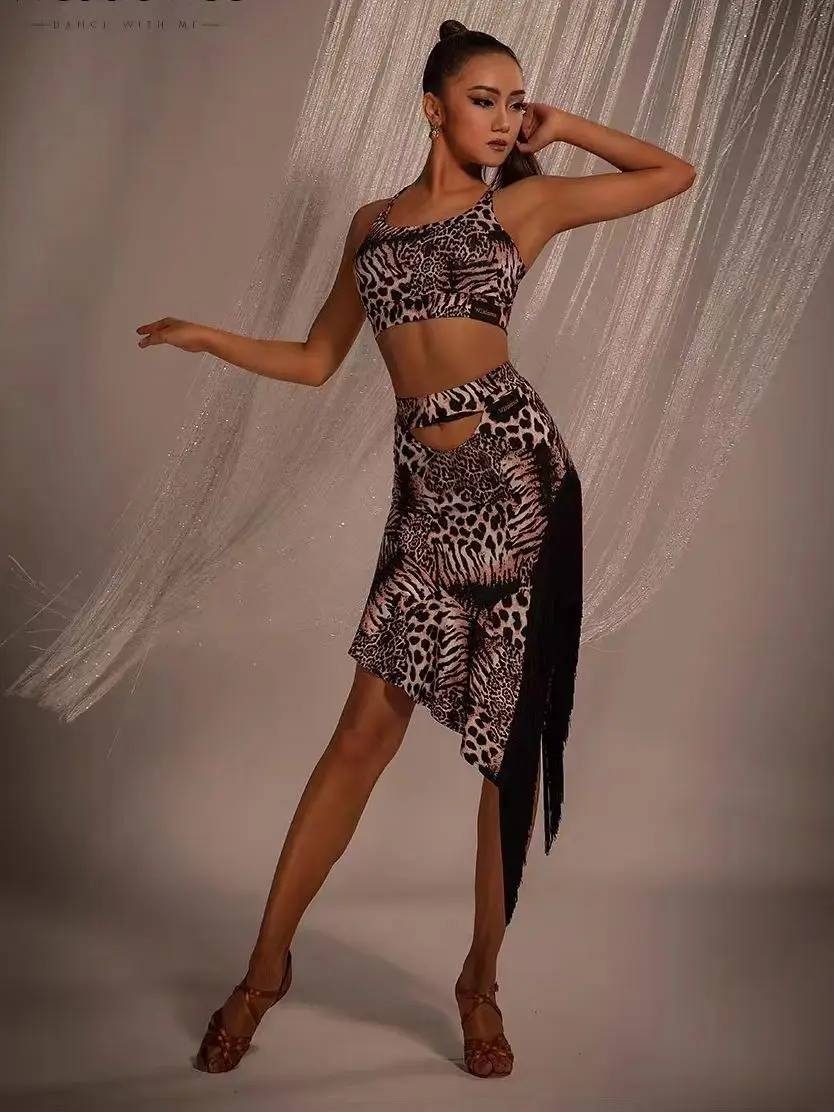 

2023New Latin Dance Dress Women Tassel Latin Dance Skirt for Ballroom Samba Tango Chacha Belly Dancing Performamnce 2 Color