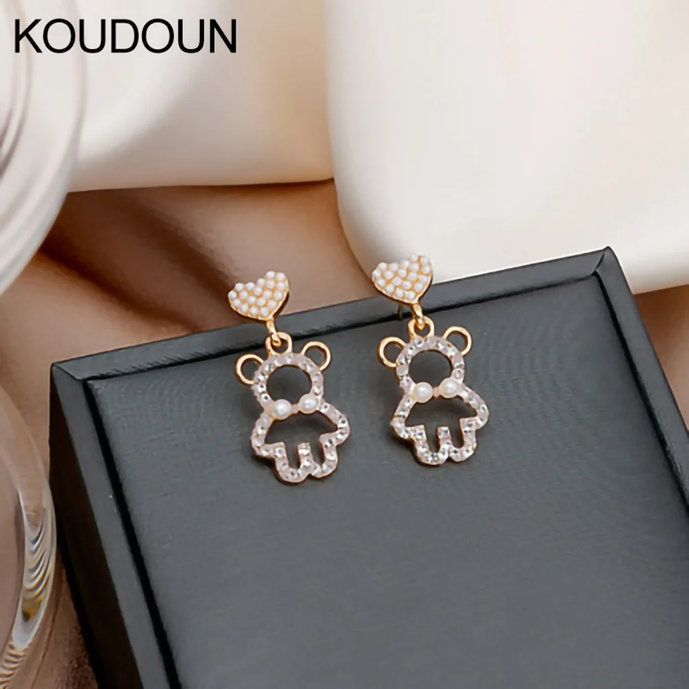 

Super Fairy Stud Earrings Female Korean Dongdaemun Temperament Love Bear Earrings Sweet and Fresh Kawaii Pearl Earrings